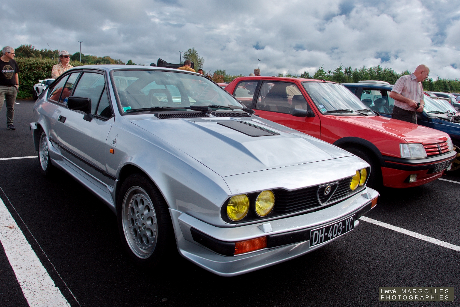 Alfa Romeo GTV.jpg